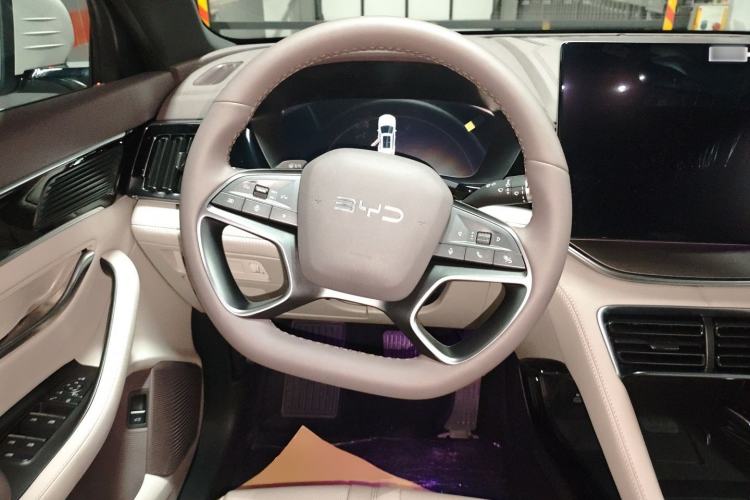 Used BYD Song PLUS New Energy 2025 DM-i 112KM Prestige Model
