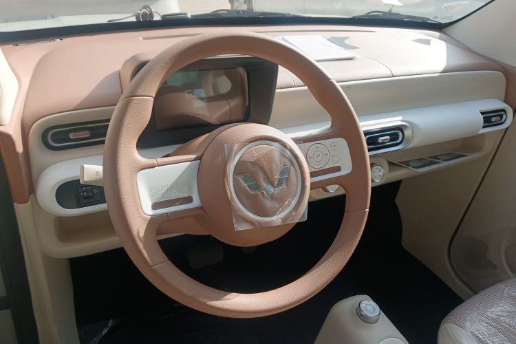 TDK.VehicleDetails.img