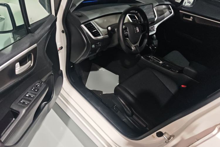 Used Honda Jade 2017 1.8L Automatic Classic Edition 5 seats
