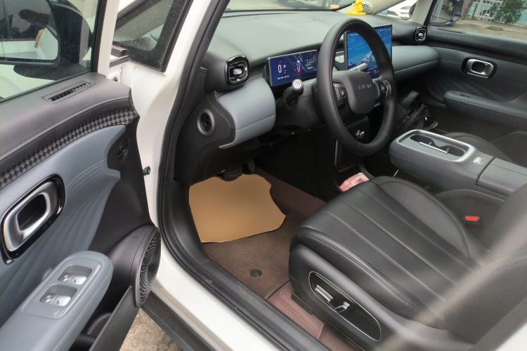 Used AION UT 2025 420 Intelligent Luxury Edition
