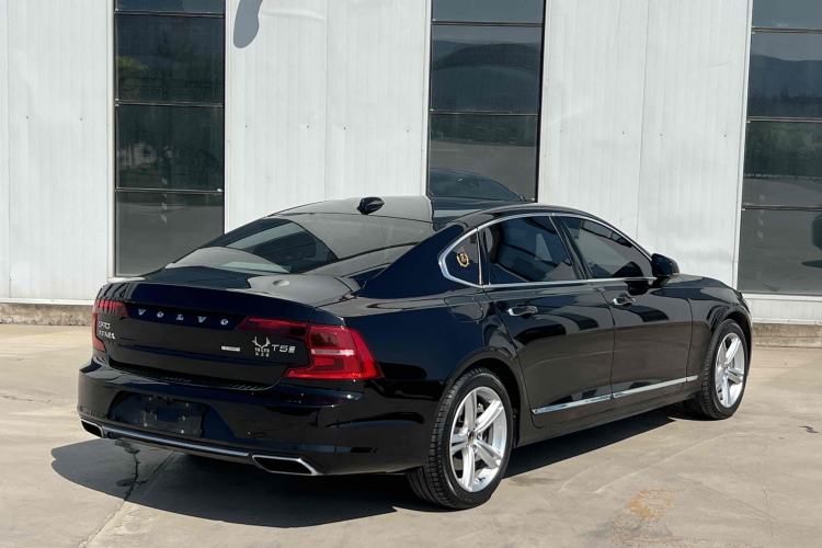 Used Volvo S90 2019 T5 Zhiyi Edition
