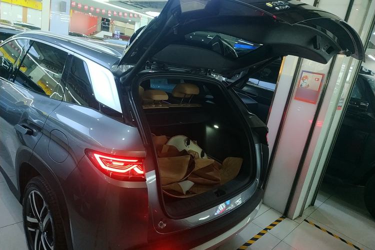 Used BYD Song L DM-i 2024 112 km Beyond Edition