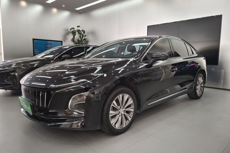 Used Hongqi E-QM5 2022 431 km Charge & Enjoy Edition
