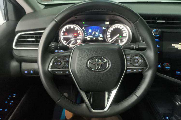 Used Toyota Camry 2019 Revised Version 2.0G Luxury Edition