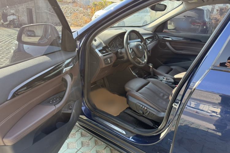 Used BMW X1 2016 sDrive20Li Luxury Model
