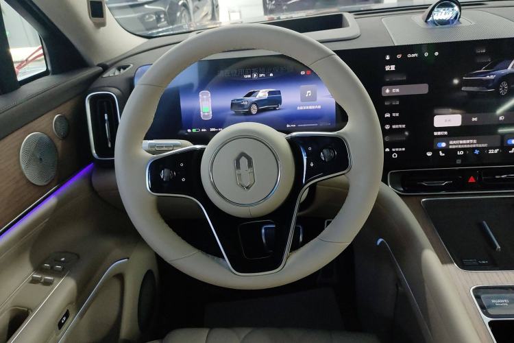 Used Hima AITO M9 2024 All-Electric Ultra Version 100 kWh 6-Seater Model
