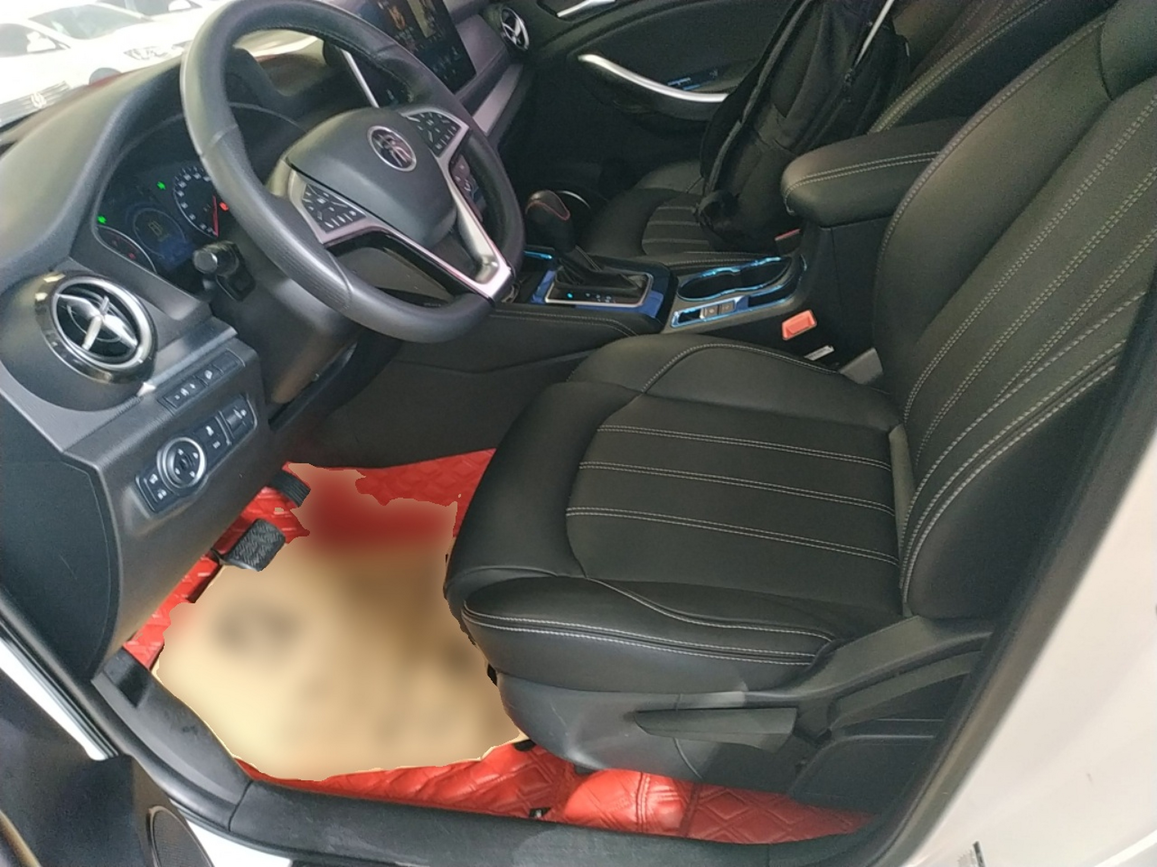 Переднее сиденье в автомобиле