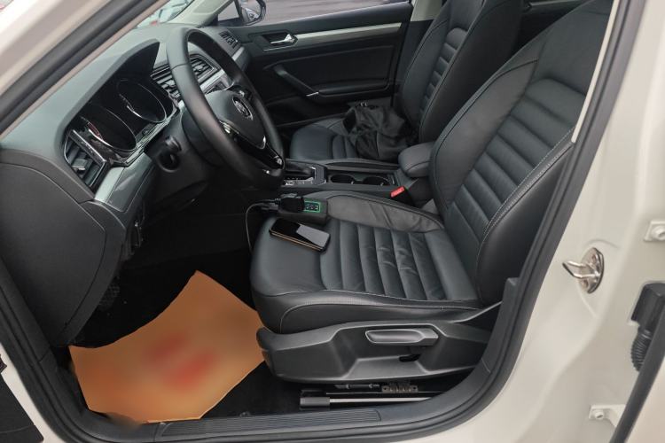 Used Volkswagen Lamando 2017 280TSI DSG Comfort Edition
