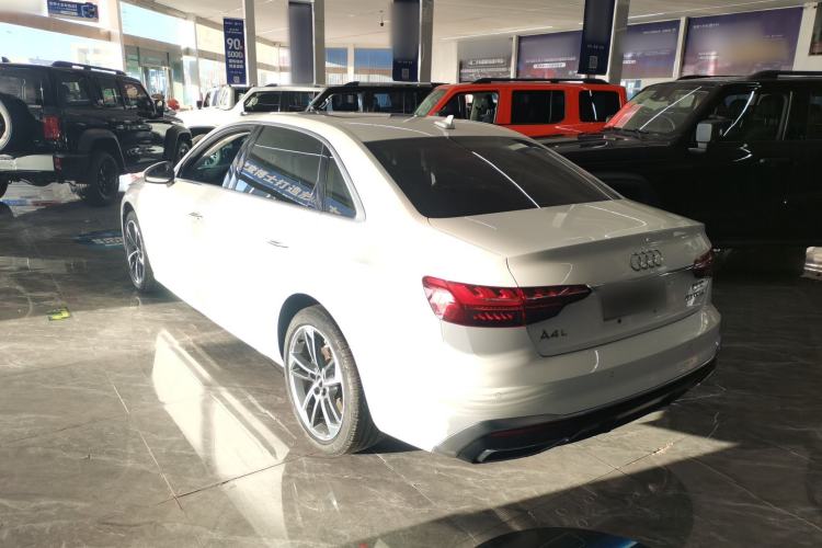 Used Audi A4L 2022 40 TFSI Fashion Dynamic Model