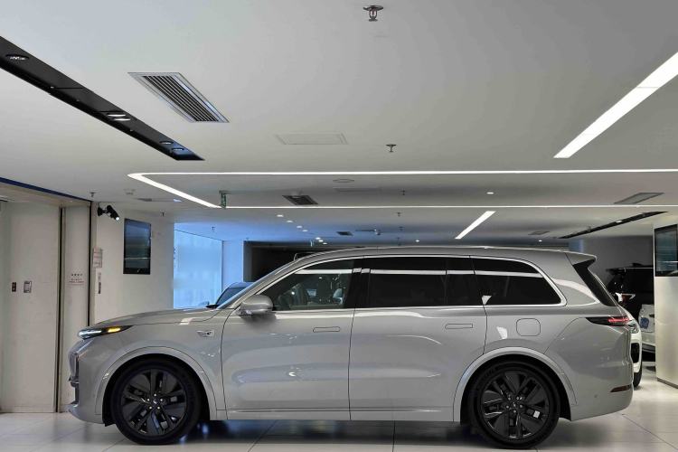 Used Li Auto L9 2022 Max model