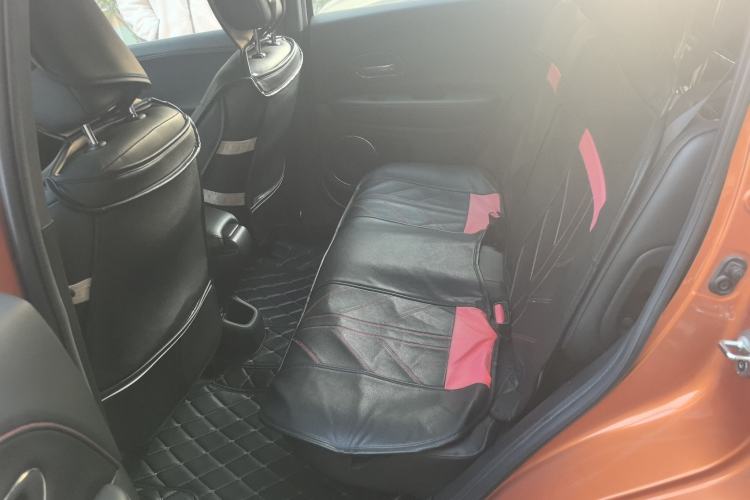 Used Honda XR-V 2015 1.8L VTi CVT Luxury Edition
