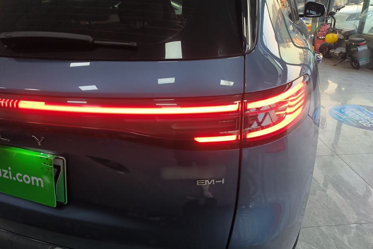 Used  Galaxy Xingjian 7 EM-i 2025 120km Flagship Edition
