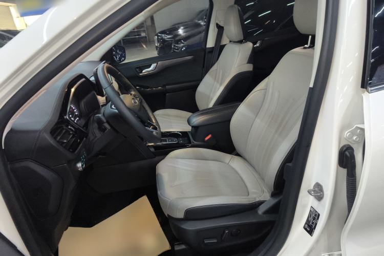 Used Ford Escape 2020 EcoBoost 245 Two-Wheel-Drive Titanium Edition