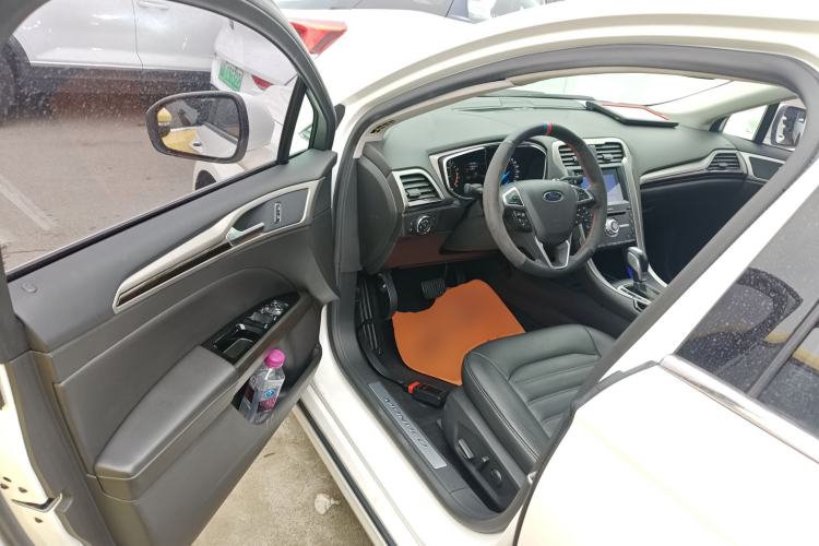 Used Ford Mondeo 2013 2.0L GTDi 200 Fashion Edition