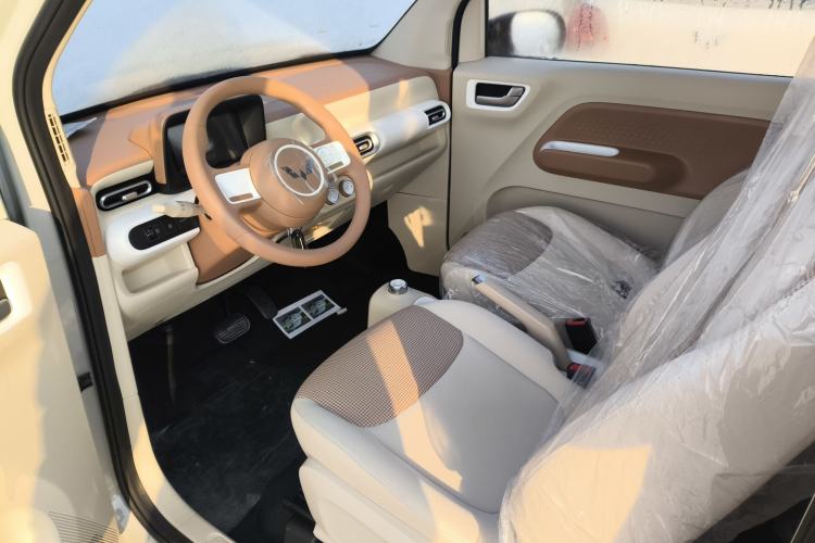 Used Wuling Hongguang MINIEV 2024 3rd Generation 215km Youth Edition