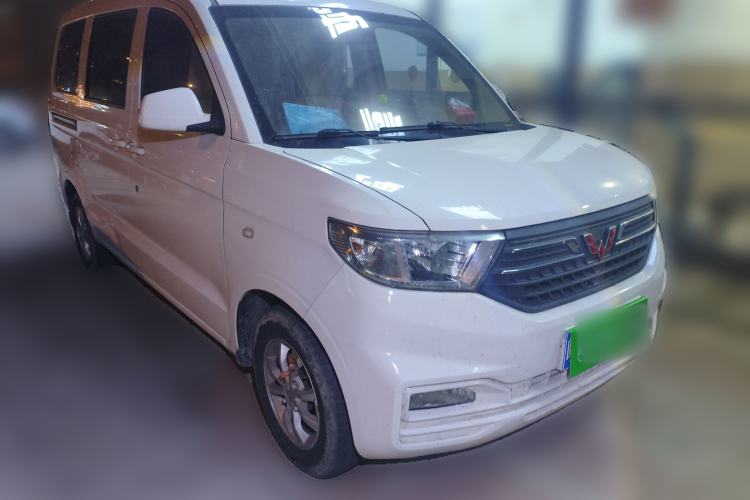 Used Wuling Hongguang V 2021 1.5L Enjoyment Edition LAR
