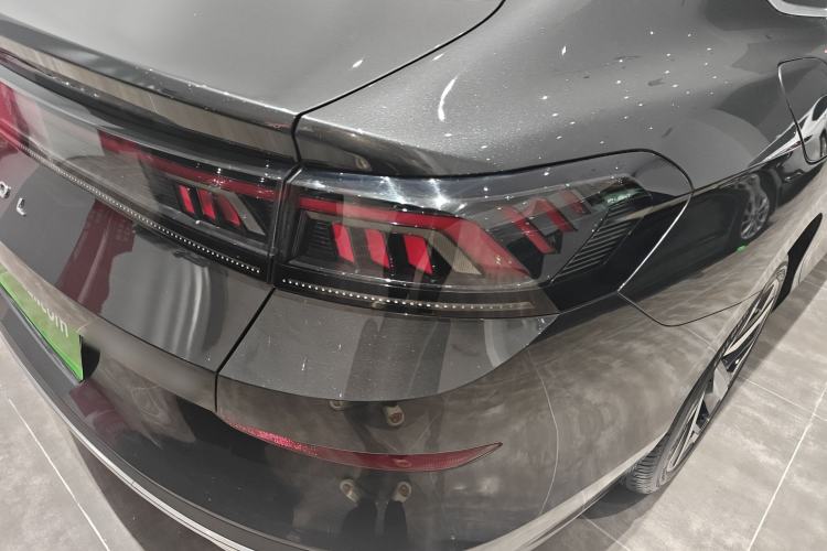 Used Volkswagen Lamando 2024 Lavida L 280TSI DSG Cool & Spicy Edition
