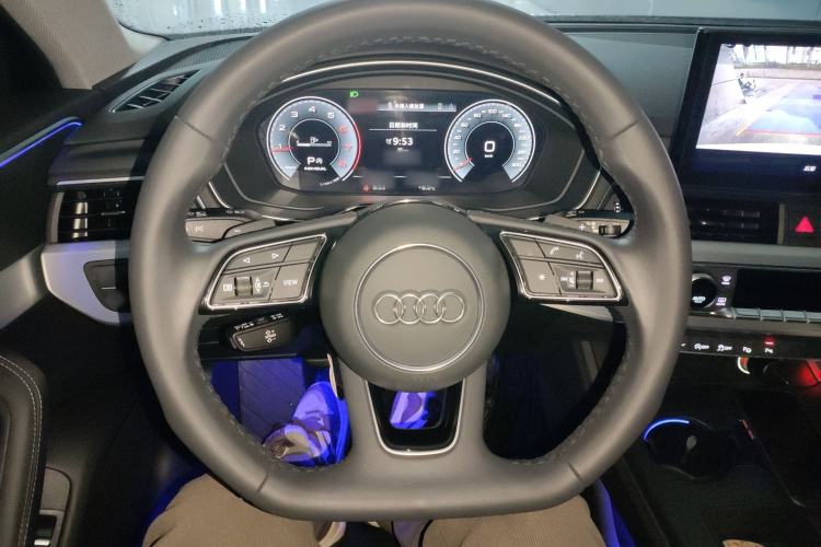 Used Audi A4L 2022 40 TFSI Luxury Dynamic Model