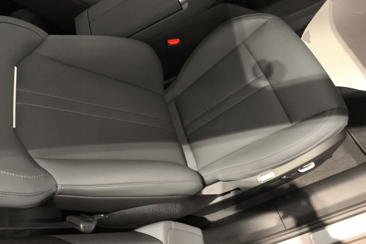 Used  YU7 2025 Ultra-Long Range All-Wheel Drive Pro Version