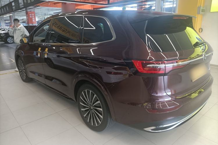 Used Volkswagen Viloran 2022 380TSI Prestige Edition
