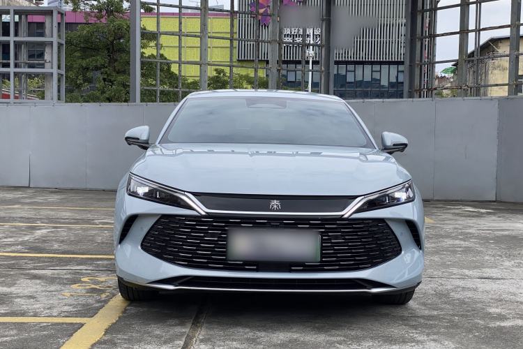 Used BYD Qin L 2025 DM-i Smart Drive 80KM Leading Model
