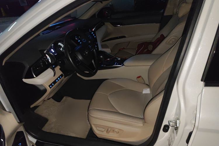 Used Toyota Camry 2019 2.5G Luxury Edition China VI Standard