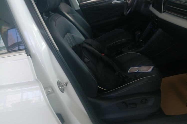 Used Volkswagen Tiguan L 2024 300TSI Automatic Two-Wheel Drive Smart Edition