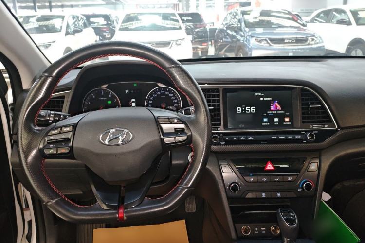 Used Hyundai Elantra 2018 1.4T Dual-Clutch Xuan Dong · Dynamic Edition
