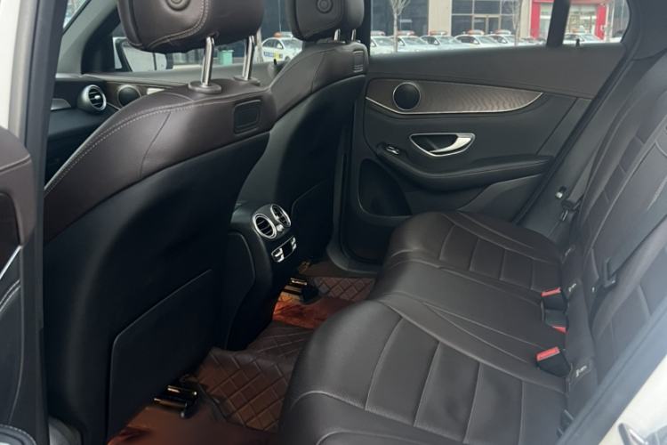 Used Mercedes-Benz GLC 2018 GLC 300 4MATIC Sport Edition
