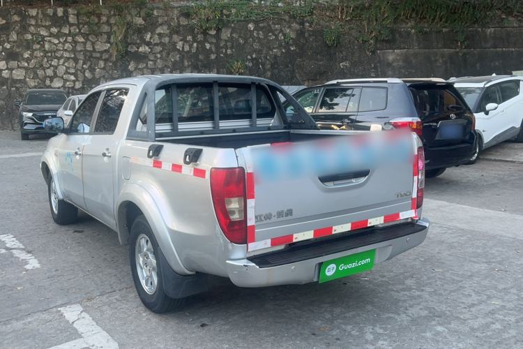 Used JMC Yuhu 7 2016 2.4T Two-Wheel Drive Luxury Edition JX4D24
