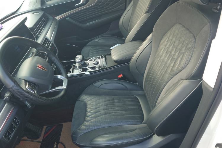 Used Hongqi HS5 2022 Revised Version 2.0T Smart Connect Flagship Edition
