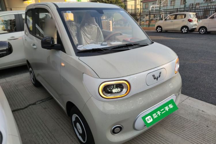 Used Wuling Hongguang MINIEV 2024 3rd Generation 215km Youth Edition
