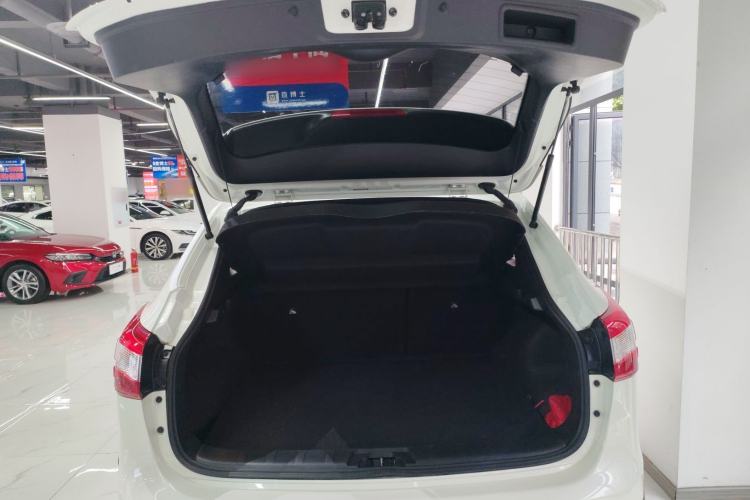 Used Nissan Qashqai 2017 2.0L CVT Smart Enjoyment Version China V Standard
