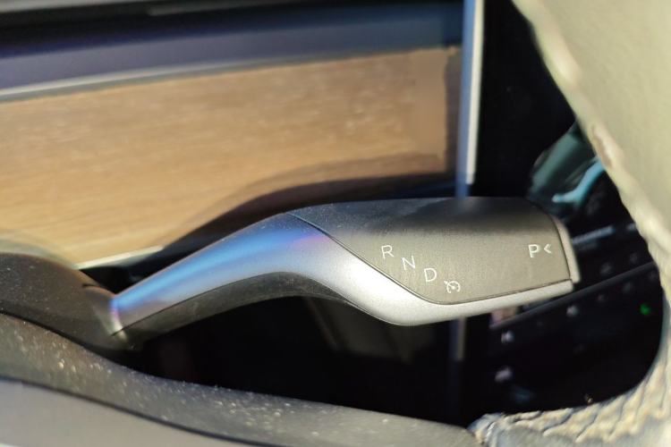 Used Tesla Model Y 2021 Long-Range All-Wheel-Drive Version 3D7
