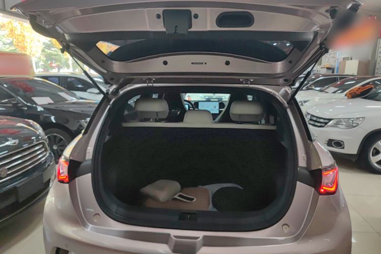 Used BYD Dolphin 2021 405 km Fashion Edition
