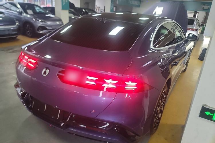 Used Denza Z9 2024 630 km All-Wheel Drive Max Version
