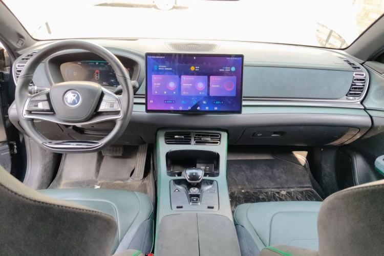 Used BYD Han 2022 EV 610 km All-Wheel-Drive Qianshan Cui Limited Edition
