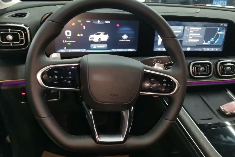 Used Chery Tiggo 9 2023 2.0T Dual-Clutch Two-Wheel Drive Luxury Edition 5 Seats
