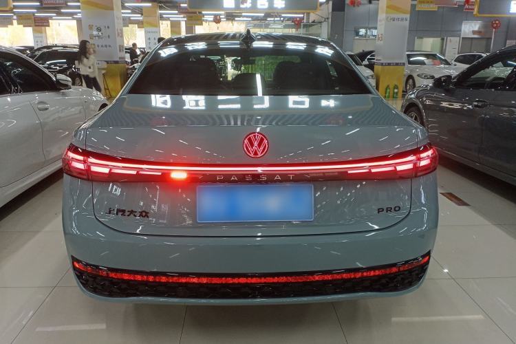 Used Volkswagen Passat 2025 Pro 380TSI Starry Dragon Luxury Edition
