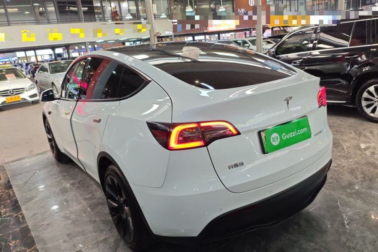 Used Tesla Model Y 2021 Long-Range All-Wheel-Drive Version 3D7