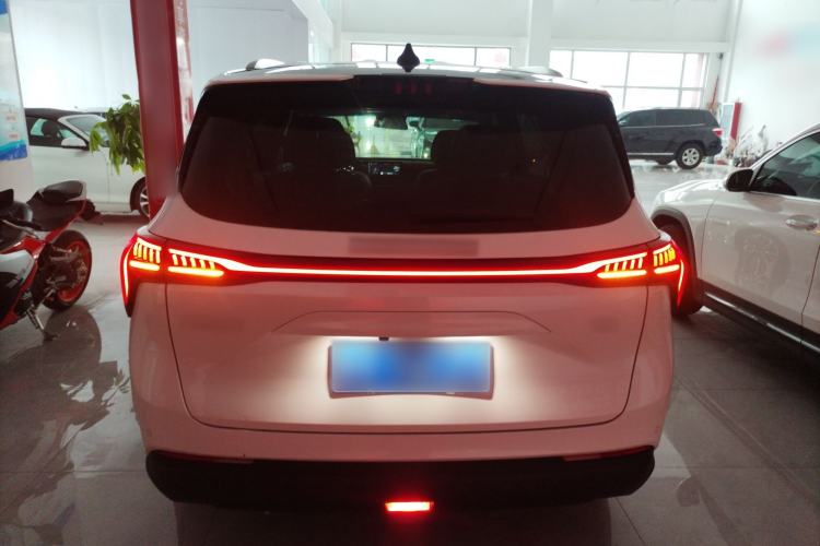 Used FORTHING Yacht 2024 1.5T DCT Guanhai Edition
