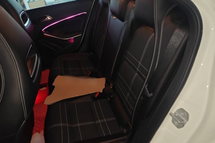 Used Mercedes-Benz A-Class 2015 A 200 Fashion Model