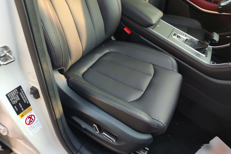 Used Changan CS75 2023 Enjoy Edition 1.5T DCT Prestige Version
