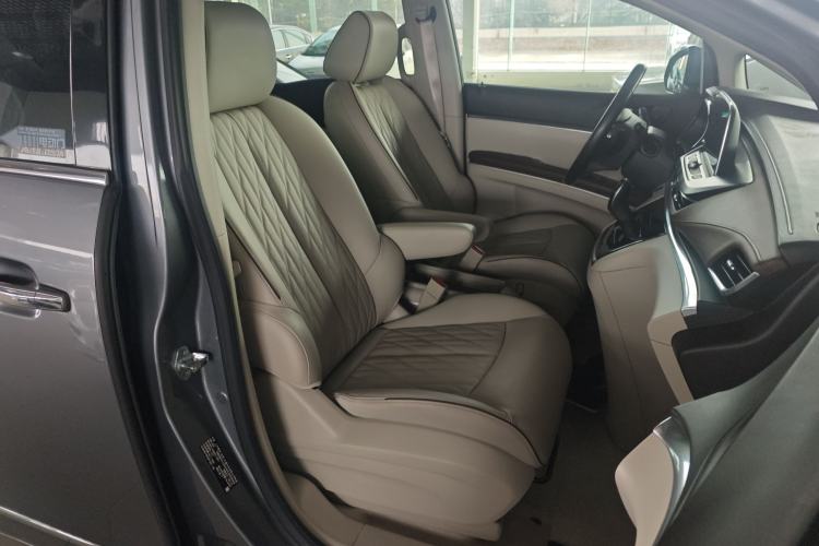 Used Buick GL8 2021 Land Cruiser Executive Class 652T Luxury Model