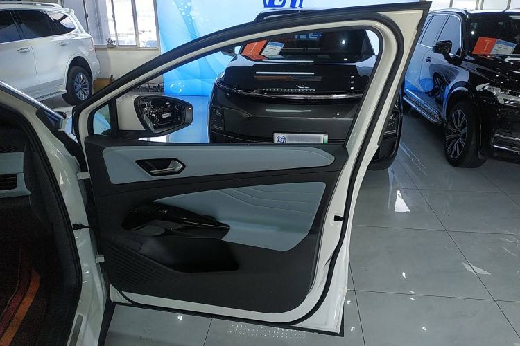 Used Volkswagen ID.4 X 2024 Pure & Smart Edition
