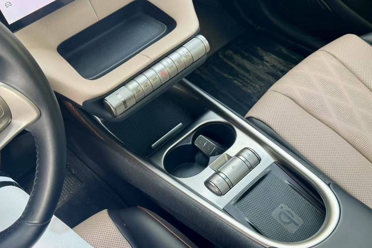 Used BYD Dolphin 2023 420 km Fashion Edition
