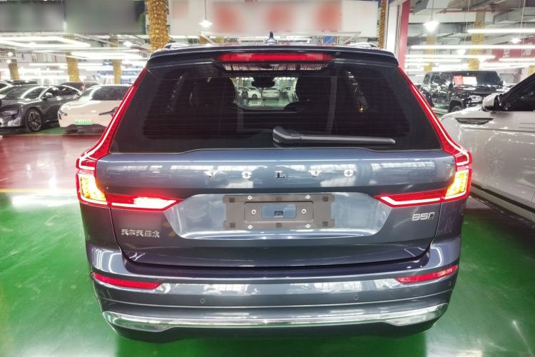 Used Volvo XC60 2024 B5 4x4 Smart Luxury Edition
