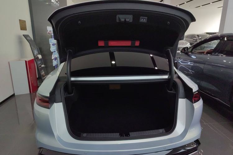 Used BYD Han L 2025 DM-i 200km LiDAR Flagship Model
