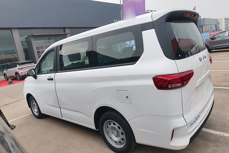 Used  Ruisheng Ace M7 2025 1.6L Manual Standard Wheelbase Comfort Version 5 Seats
