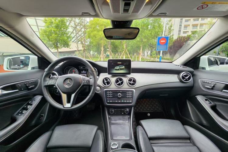 Used Mercedes-Benz GLA 2016 GLA 220 4MATIC Luxury Model